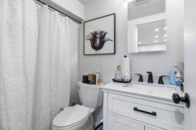3444 Lockwood Court 18, Simi Valley, CA 93063