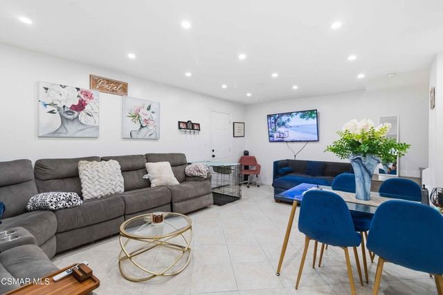 3444 Lockwood Court 18, Simi Valley, CA 93063
