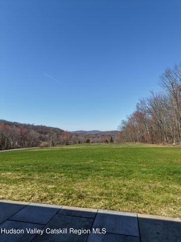 521 Hall Hill Road, Ancram, NY 12502