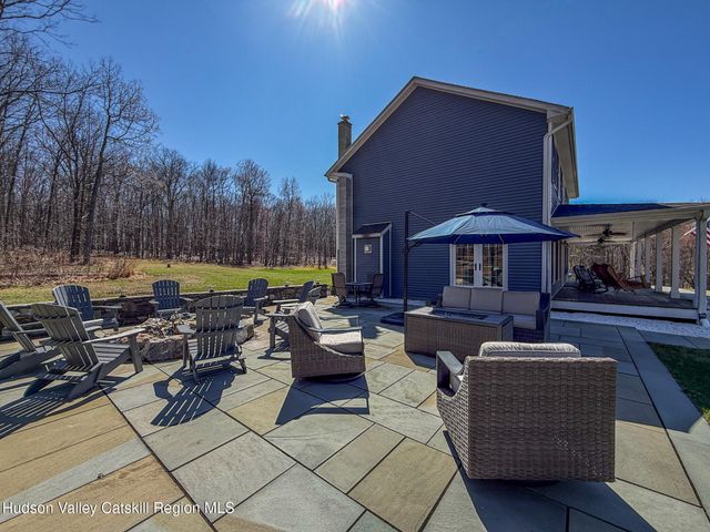 521 Hall Hill Road, Ancram, NY 12502