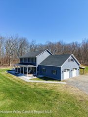 521 Hall Hill Road, Ancram, NY 12502
