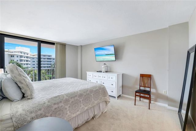 260 Seaview CT 407, Marco Island, FL 34145
