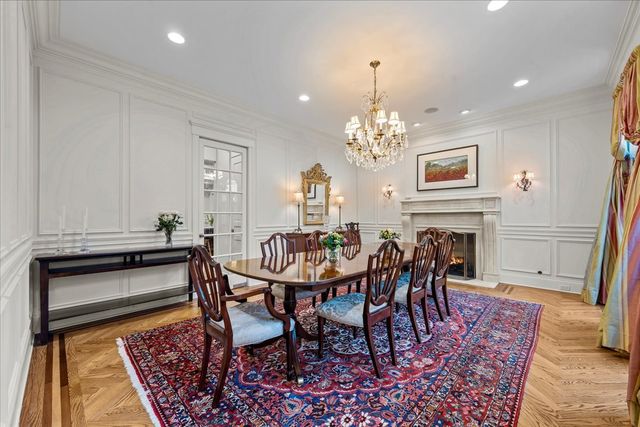 338 Kenilworth Avenue, Kenilworth, IL 60043