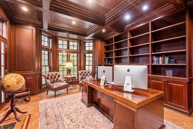 338 Kenilworth Avenue, Kenilworth, IL 60043