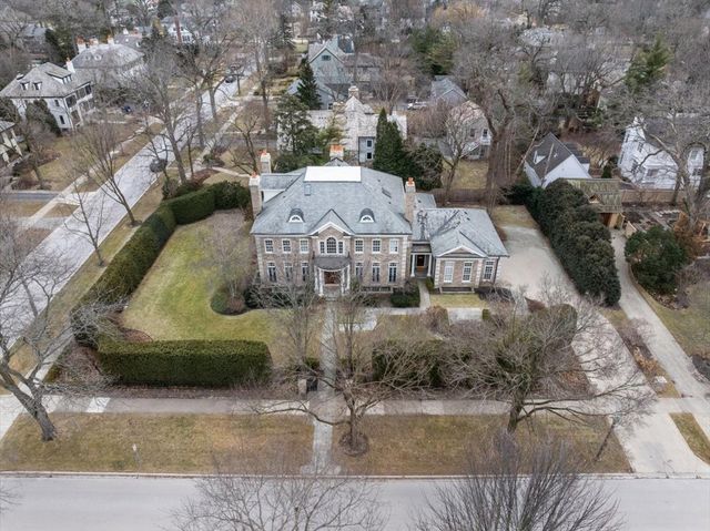 338 Kenilworth Avenue, Kenilworth, IL 60043