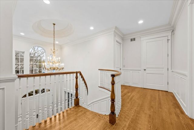 338 Kenilworth Avenue, Kenilworth, IL 60043