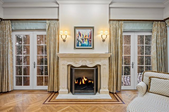 338 Kenilworth Avenue, Kenilworth, IL 60043