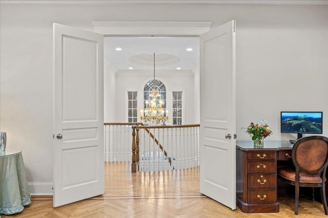 338 Kenilworth Avenue, Kenilworth, IL 60043