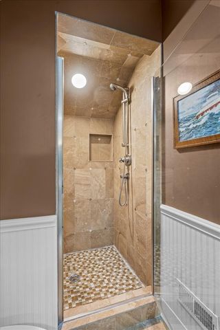 338 Kenilworth Avenue, Kenilworth, IL 60043