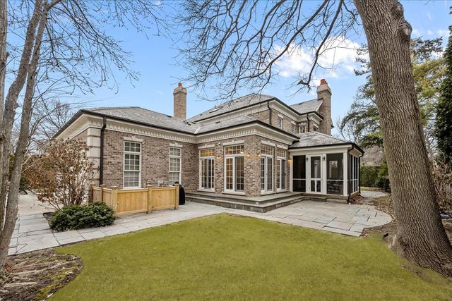 338 Kenilworth Avenue, Kenilworth, IL 60043