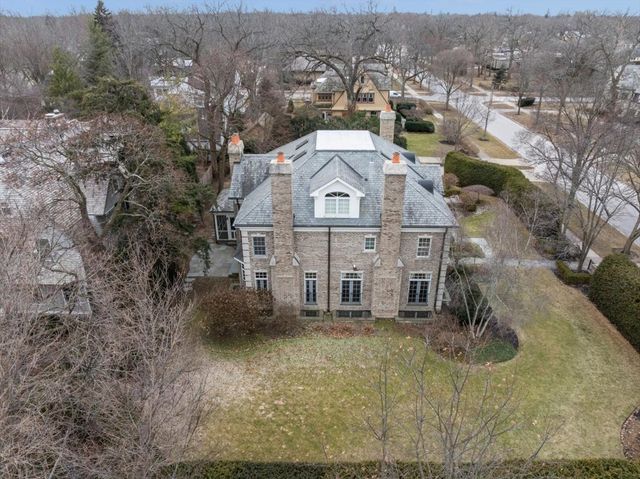 338 Kenilworth Avenue, Kenilworth, IL 60043