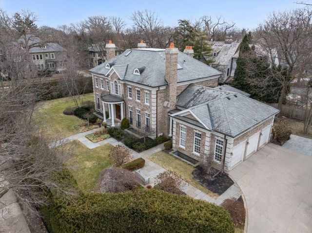 338 Kenilworth Avenue, Kenilworth, IL 60043