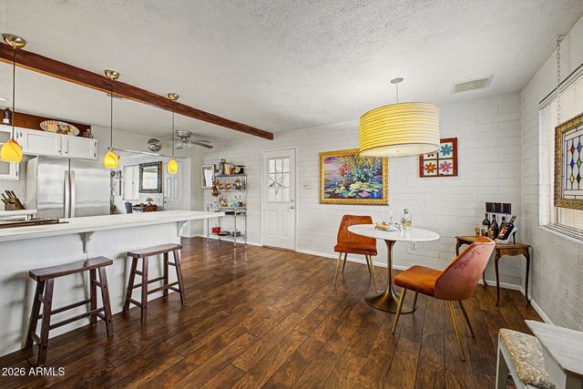 1202 E BECKER Lane, Phoenix, AZ 85020