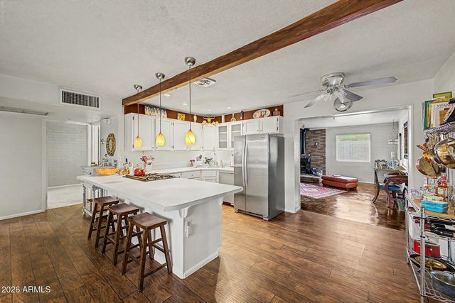 1202 E BECKER Lane, Phoenix, AZ 85020