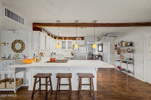 1202 E BECKER Lane, Phoenix, AZ 85020