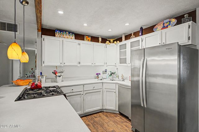 1202 E BECKER Lane, Phoenix, AZ 85020