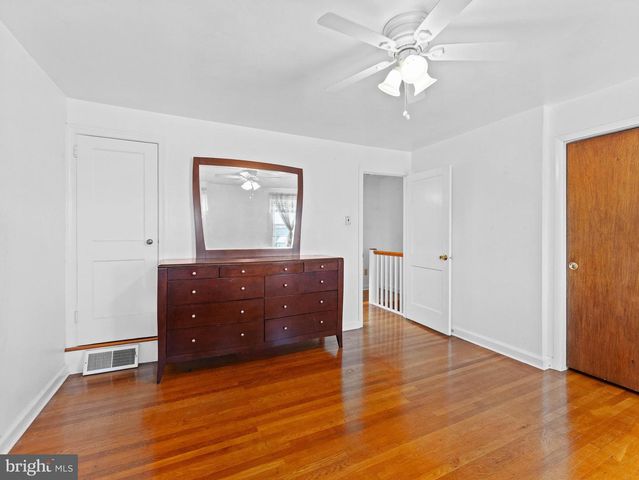 5924 ELLA ST, Philadelphia, PA 19120