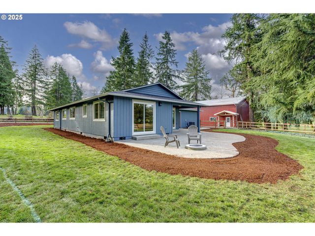 18515 S FISCHERS MILL Rd, Oregon City, OR 97045