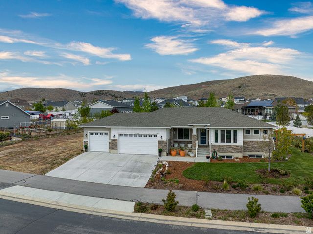 2315 E DUGWAY DR, Eagle Mountain, UT 84005