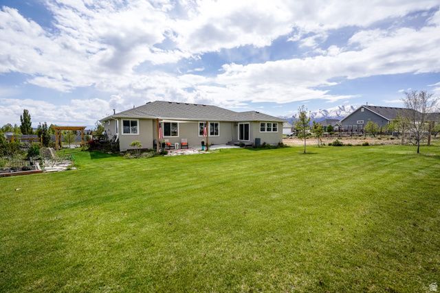 2315 E DUGWAY DR, Eagle Mountain, UT 84005