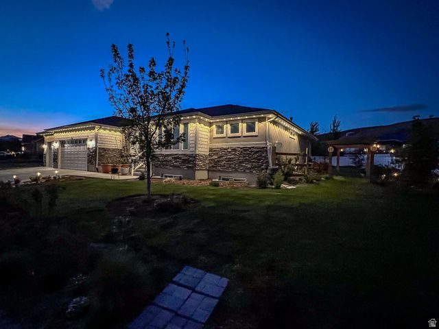 2315 E DUGWAY DR, Eagle Mountain, UT 84005