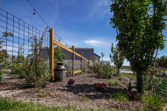 2315 E DUGWAY DR, Eagle Mountain, UT 84005