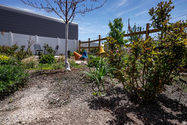 2315 E DUGWAY DR, Eagle Mountain, UT 84005