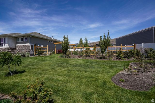 2315 E DUGWAY DR, Eagle Mountain, UT 84005