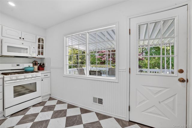 29 Newkirk Road, Yonkers, NY 10710
