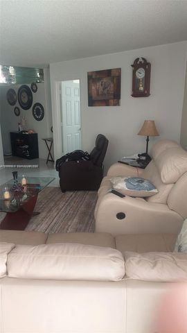 6921 Environ Boulevard 4P, Lauderhill, FL 33319