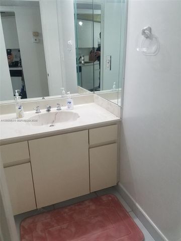 6921 Environ Boulevard 4P, Lauderhill, FL 33319