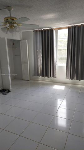 6921 Environ Boulevard 4P, Lauderhill, FL 33319