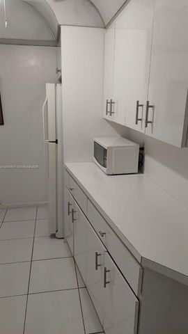 6921 Environ Boulevard 4P, Lauderhill, FL 33319