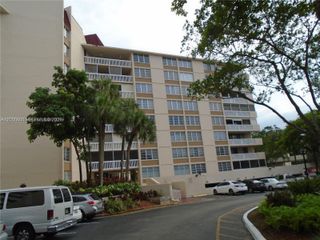 6921 Environ Boulevard 4P, Lauderhill, FL 33319