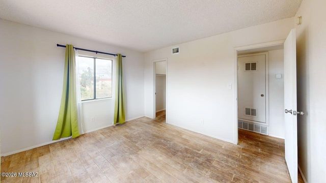 6341 N Barcelona Ct Unit 809, Tucson, AZ 85704