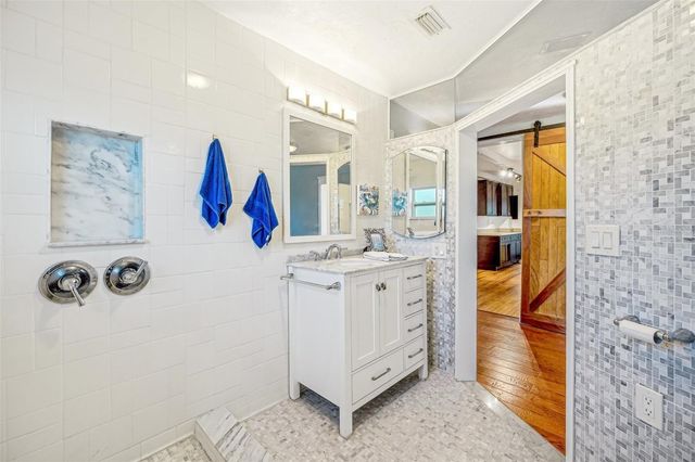 934 N HALIFAX AVENUE, Daytona Beach, FL 32118