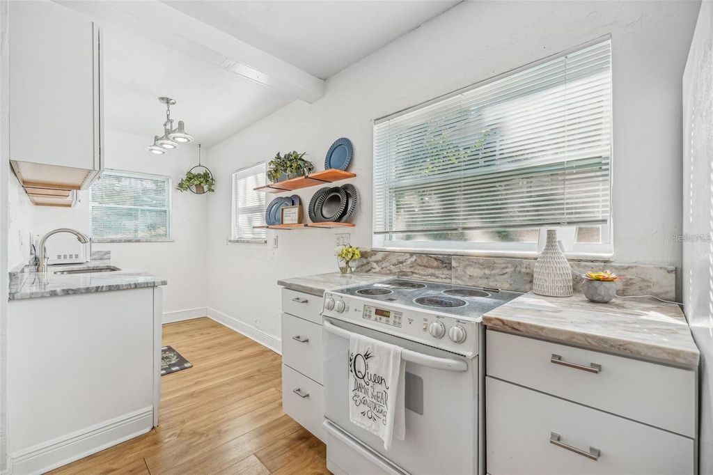 Image 29 of property listing at 934 N HALIFAX AVENUE, Daytona Beach, FL 32118