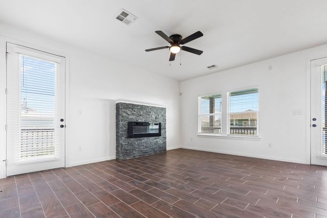 984 Crane Lane, Crystal Beach, TX 77650