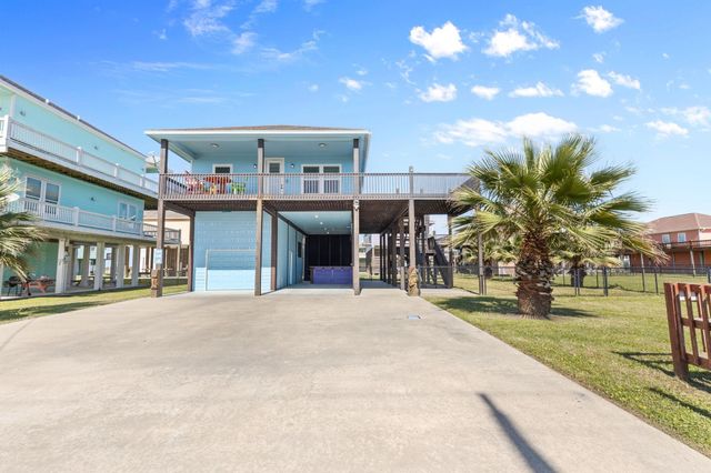 984 Crane Lane, Crystal Beach, TX 77650