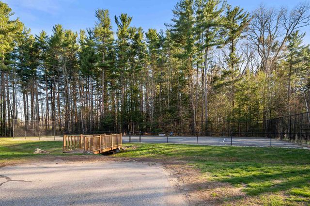 24 Deborah Lane, Dover, NH 03820