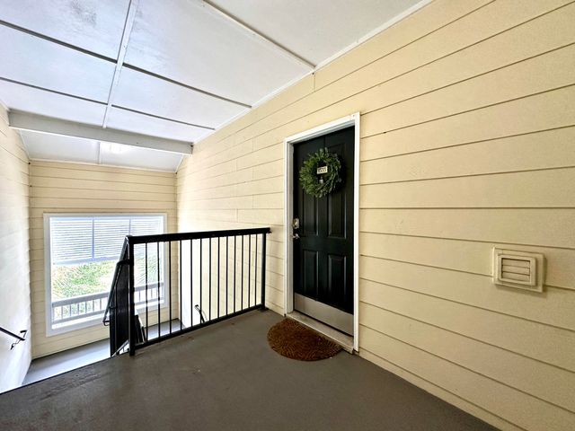 45 Sycamore Avenue 1335, Charleston, SC 29407