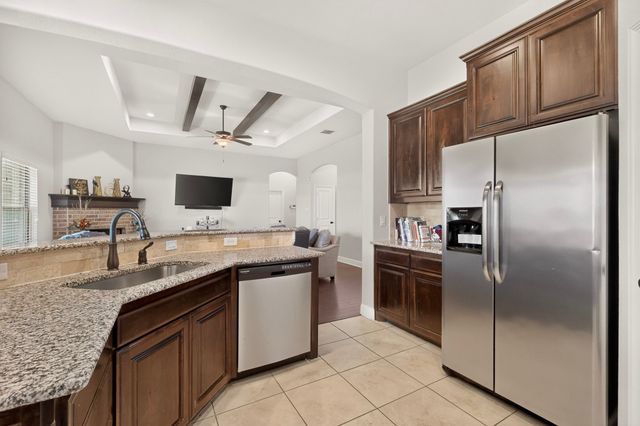 101 Loving Trail, Justin, TX 76247