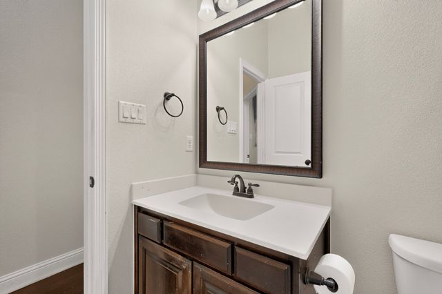 101 Loving Trail, Justin, TX 76247