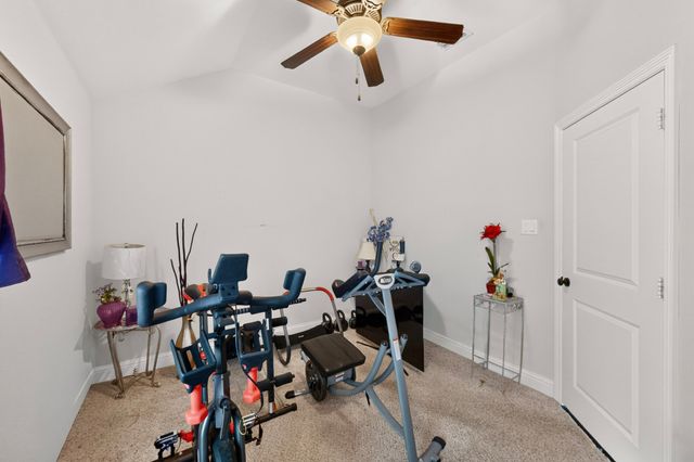 101 Loving Trail, Justin, TX 76247