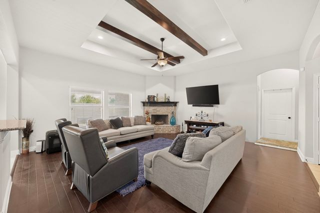101 Loving Trail, Justin, TX 76247
