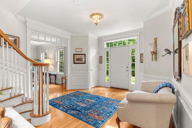 2 Rolling Woods Drive, Bedford, NH 03110