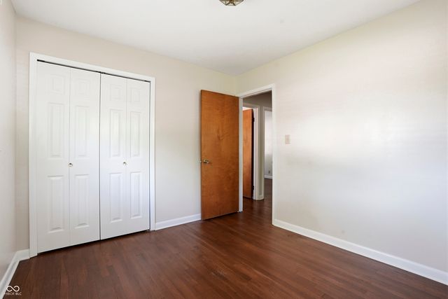 2844 Canterbury Lane, Indianapolis, IN 46220