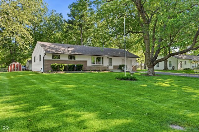 2844 Canterbury Lane, Indianapolis, IN 46220