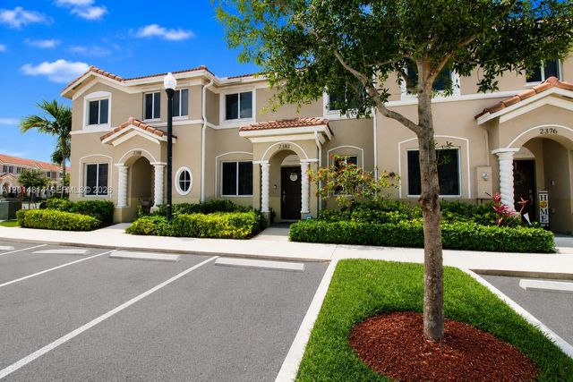 2382 SE 10th St, Homestead, FL 33035