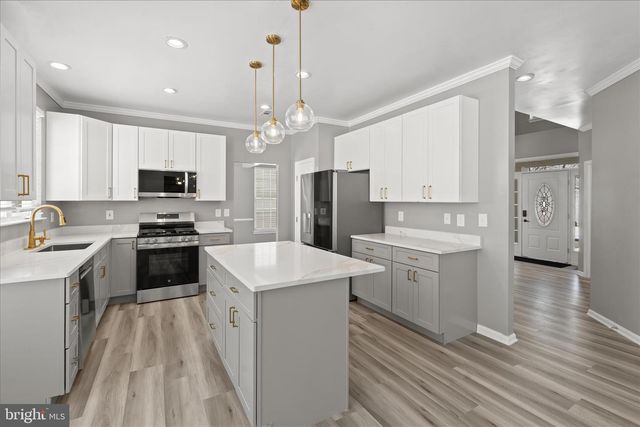 3108 TULIP TREE PL, Dumfries, VA 22026